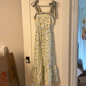 Gal meets glam lemon dress in size 2